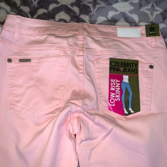 Jeans - Picture 5 of 6